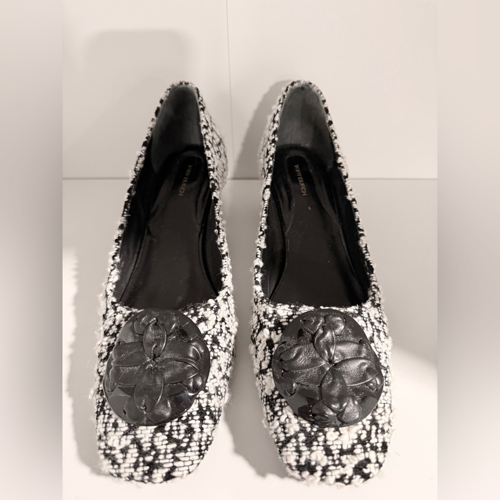Tory Burch Tweed Pumps